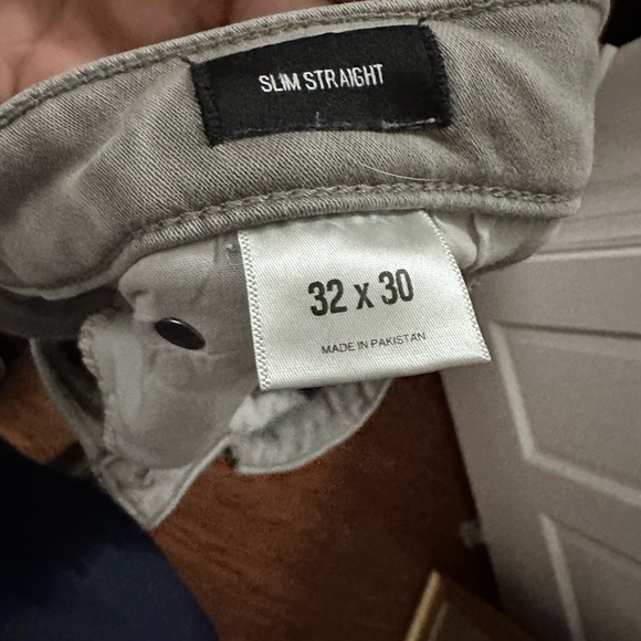 32-30 express jeans - Picture 3 of 3